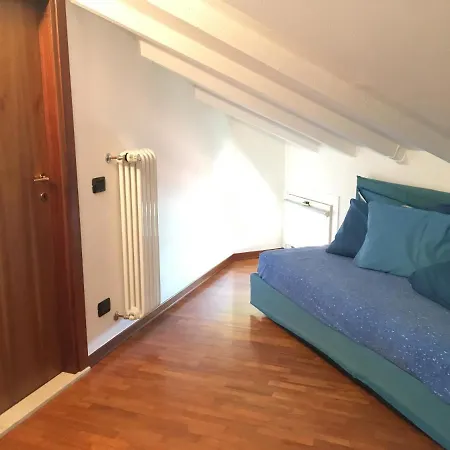 Adige Penthouse Верона